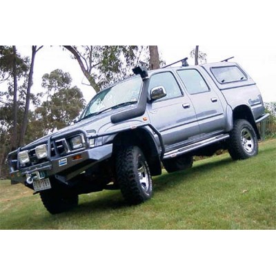 Safari Snorkel (300 Series, 2.5L TDI Turbo Intercooled 4cyl. Dsl., 3.9L V8 Petrol, 4/94 On - With ABS)