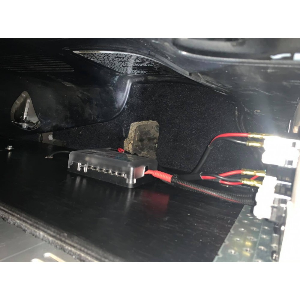 Optional Fuse Block 6 or 12 Way for Power Sockets