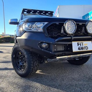 Even in its natural Textured Black finish it is still the king of the streets for style and functionality, the Rhino 3D Evolution bar out styles any bar 

🔥Rhino 4X4 Australia 3D Evolution Bar
🔥STEDI Type X Pro Lights
🔥ROH Wheels Black Traks
🔥Toyo Tyres Australia Open Country AT 2 Tyres. 

No one does it just like us

#fitmy4wd #getfitted